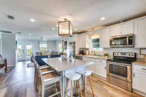 Cape San Blas Home with Pool Access Walk to Beach!